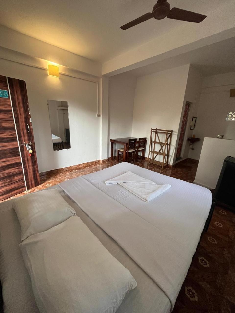 Tranquilo Arambol Hostel Exterior photo